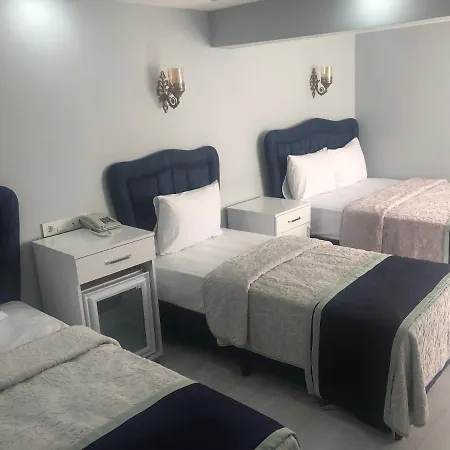 Grand Balaton Hotel 2*
